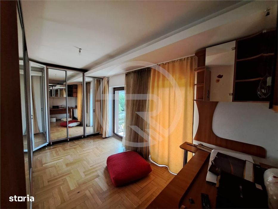 Casa individuala, 300 mp utili, situata in cartierul Europa!