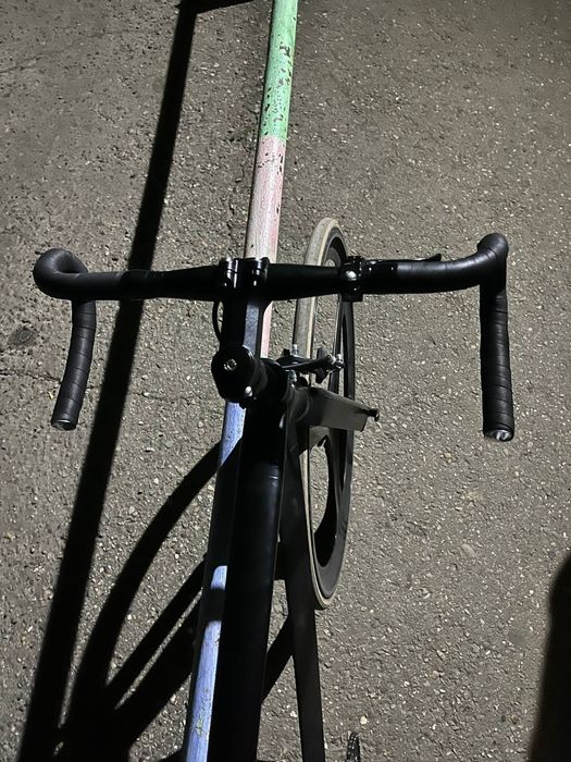 Фикс      черный