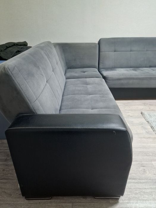 Продам угловой диван