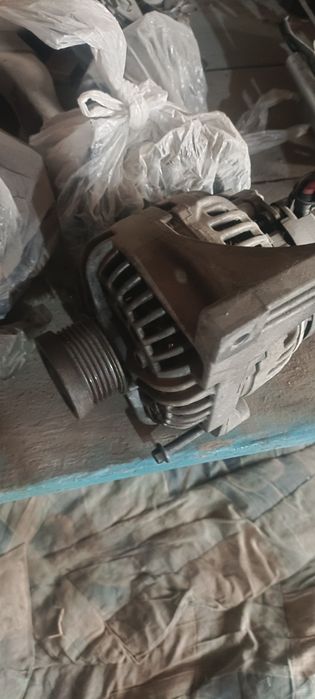 Генератор,Гур, дроссель  Volvo s80