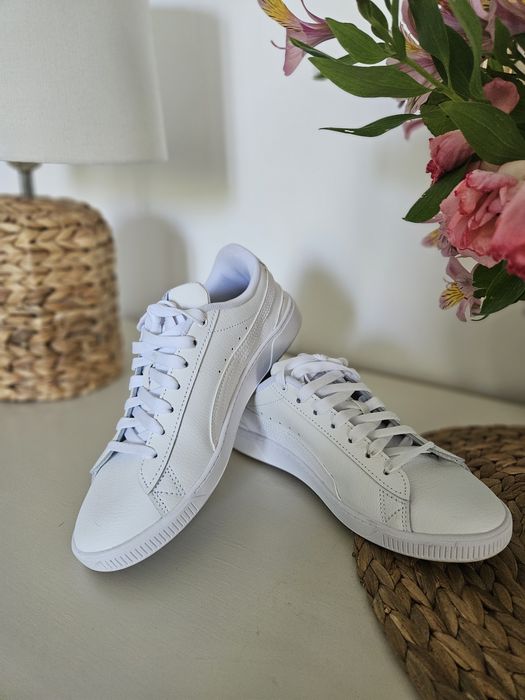 Бели маратонки Puma