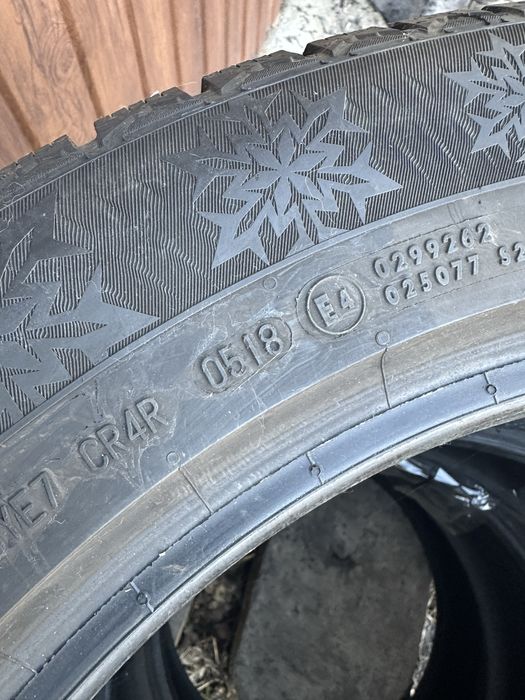 Всесезонные шины Continental 235/55R19
