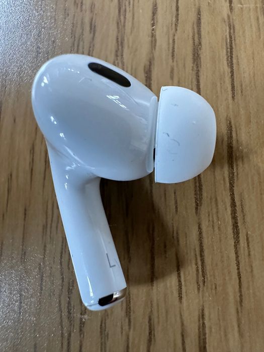 Apple AiRPODS Pro  2-nd  GENERATION - Лява