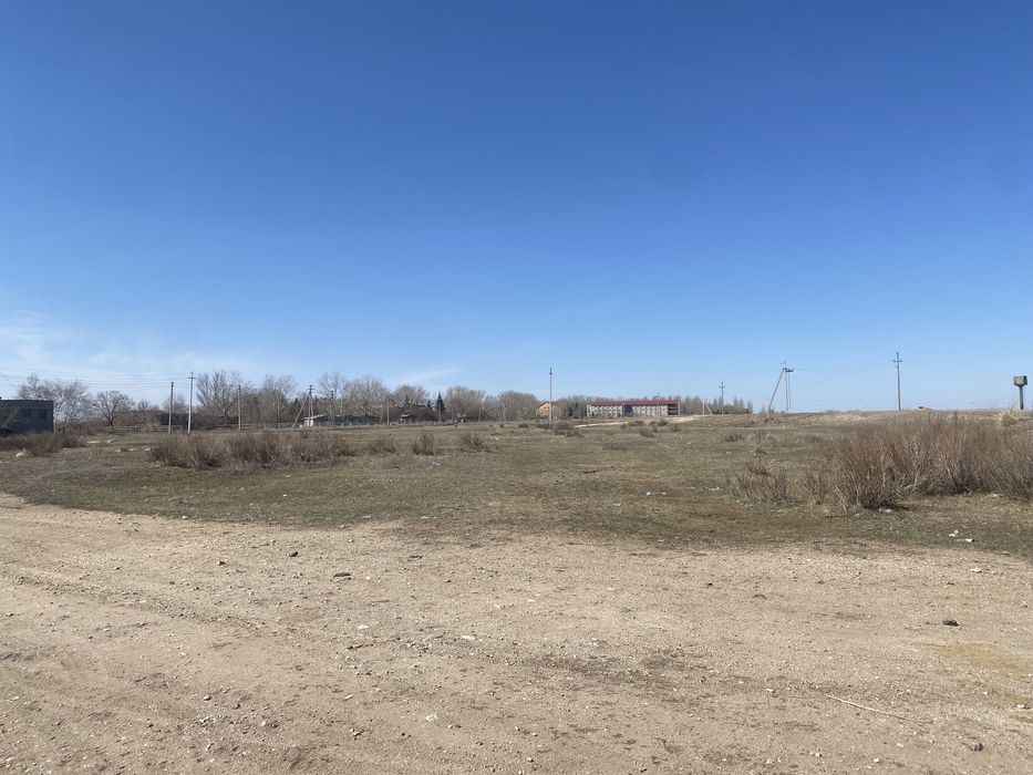 Земельный участок 1 га