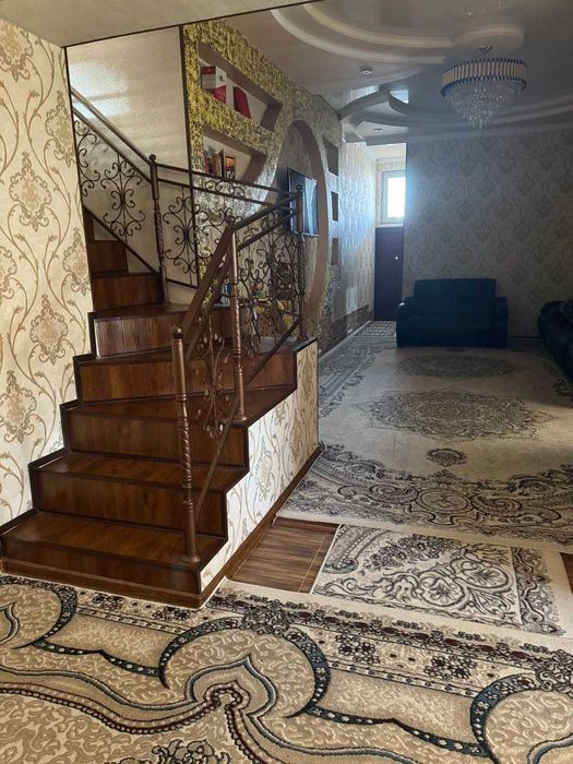 10соток 2каватли 7хонали евроремонт уй сотилади