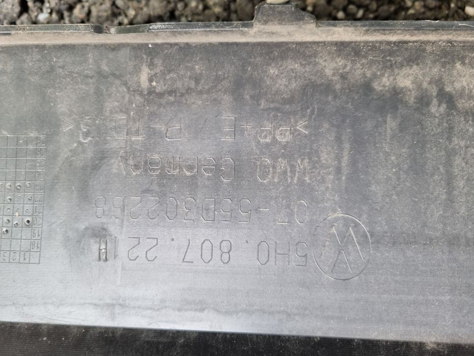 Bară față vw Golf 8