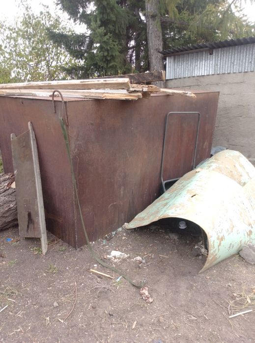 Продам металлический чан