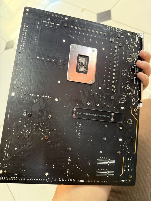 Продам материнку Gigabyte aorus z790Pro x Wifi + i7 12700kf