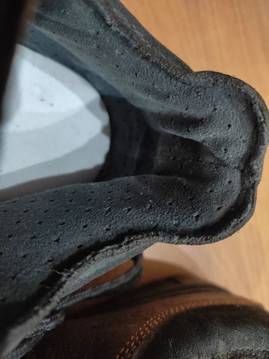 Ботинки кроссовки Adidas