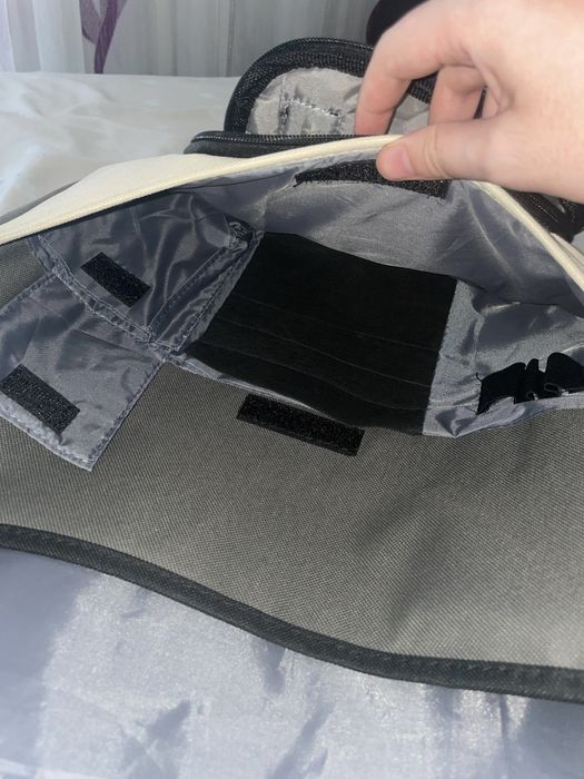 Geantă pentru laptop – stare foarte bună