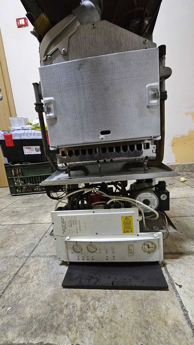 Vand centrala termica Buderus Logamax 28Kw