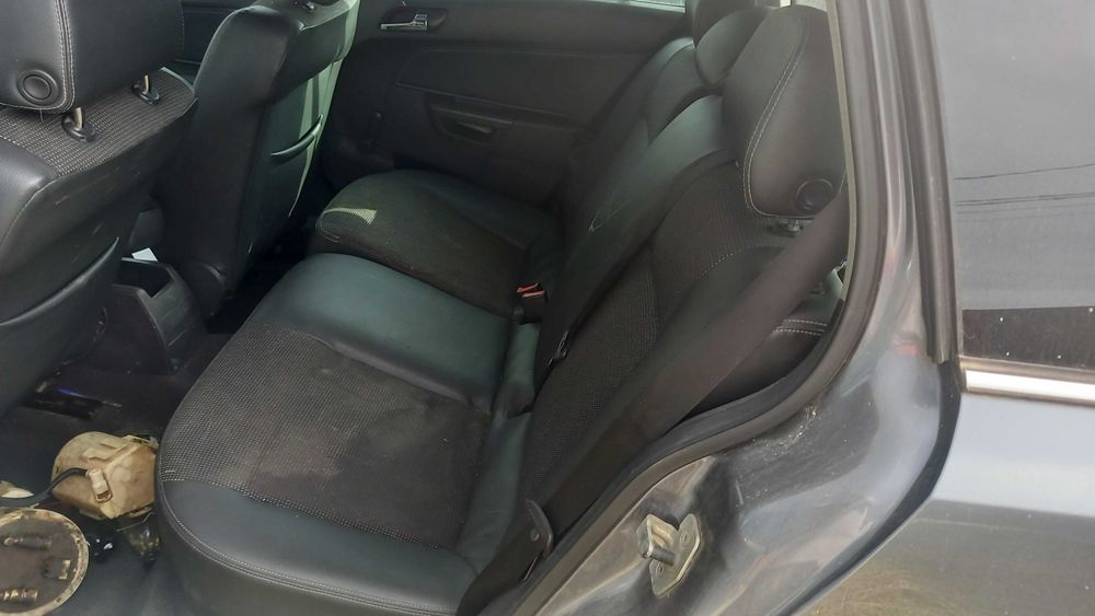 Опел Астра H 1.7 НА ЧАСТИ