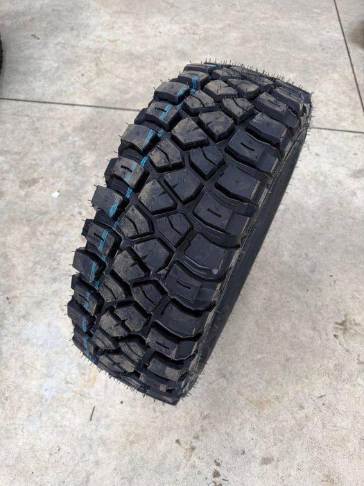 4 Anvelope 235/75 R15 Noi Dakar Off-Road Cramponate M+S Dot 2026