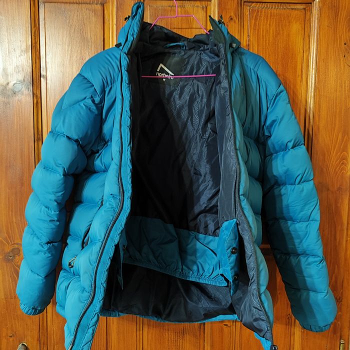 Топло пухено яке