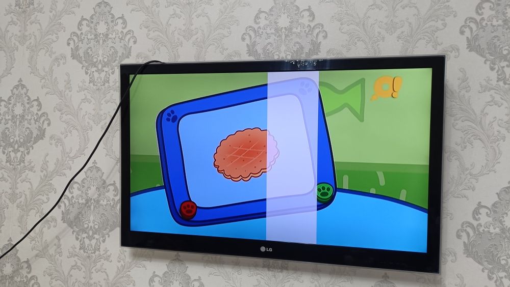 Продам телевизор LG