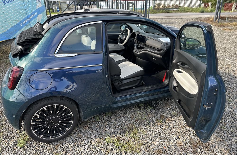 Fiat 500e Cabrio editie  La Prima 42 kWh certificat baterie SOH 92,4 %  118 CP
