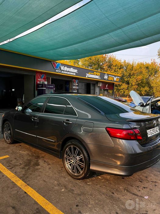 Toyota camry 40 Sotiladi