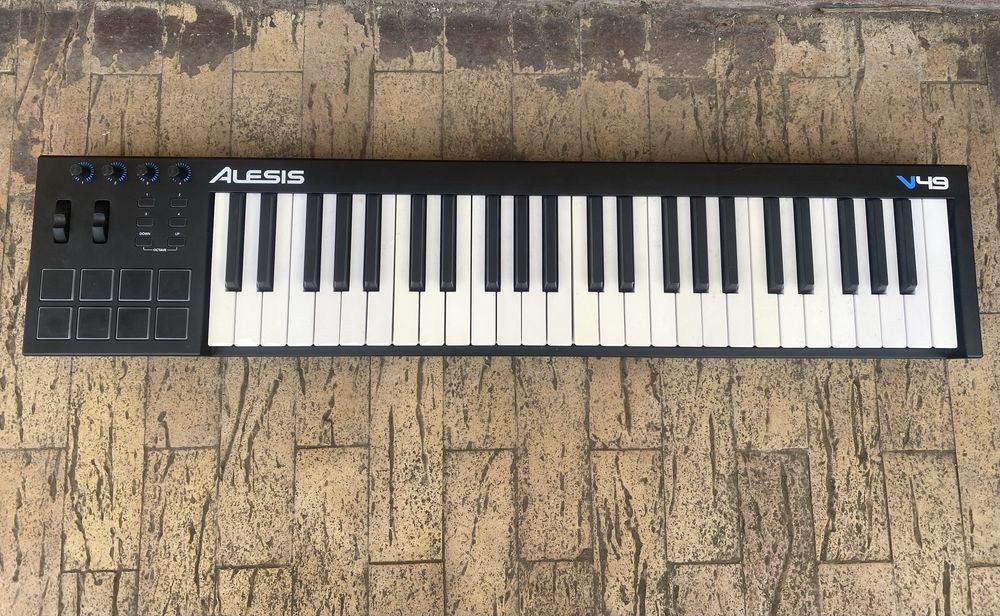 clapa midi Alesis / Roland