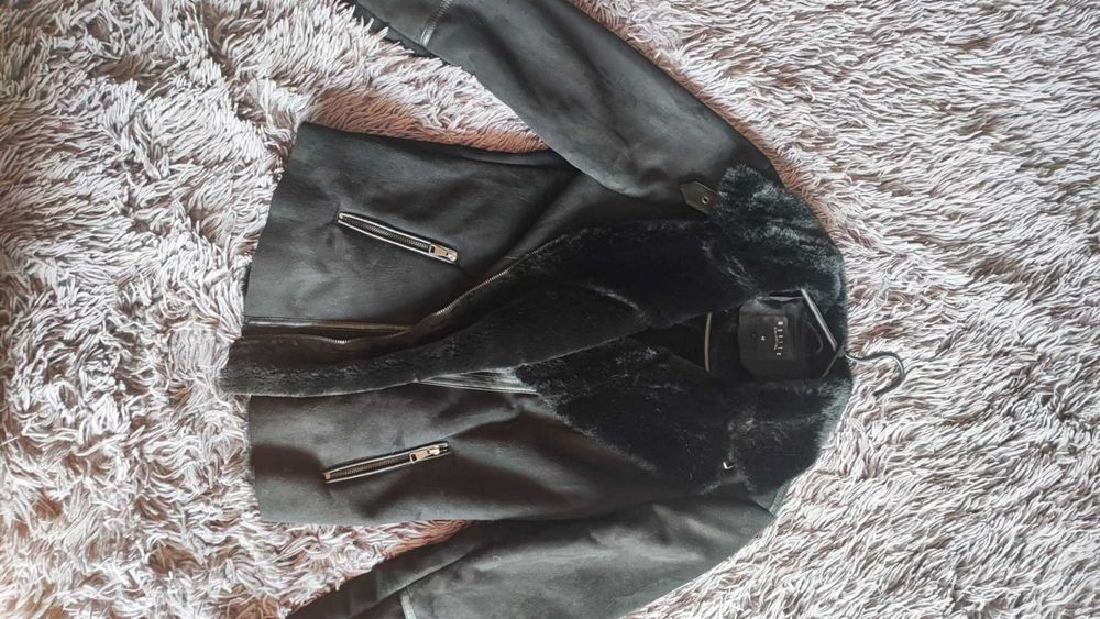 Палто Mohito. Почти ново . Размер 42