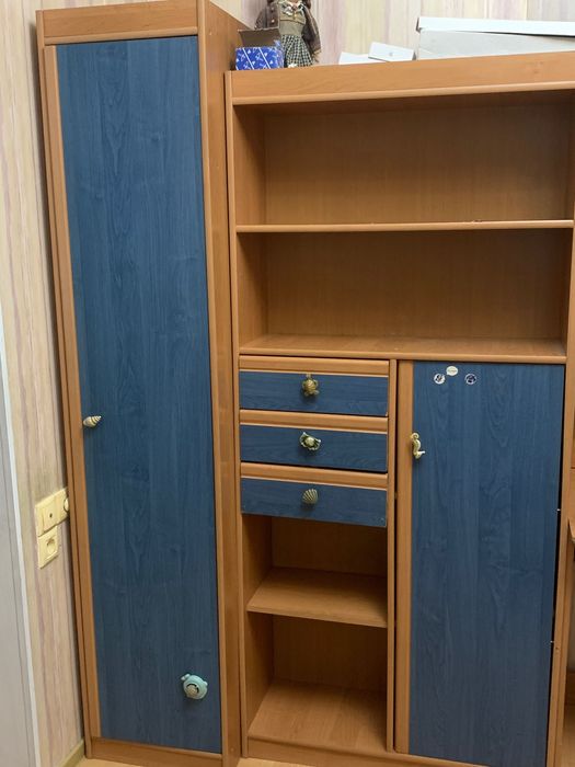 Гарнитур подростковый