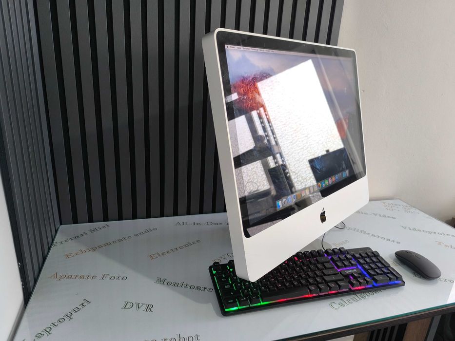 iMac Apple 24 inch - A1225 - Funcțional, Testat
