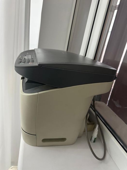 Принтер Canon с проводами