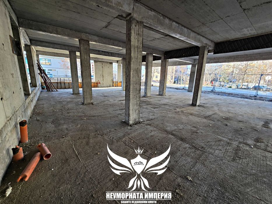 Под наем помещение, ателие, магазин, офис, склад 300кв.м гр.Асеновград