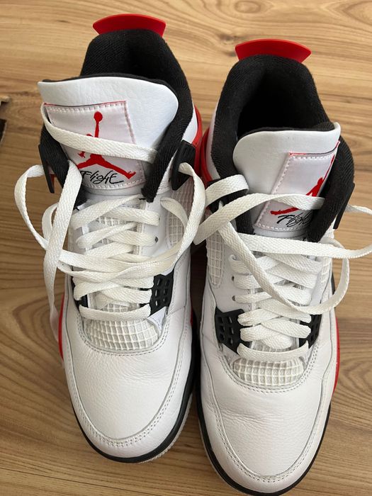 Jordan 4 retro нови
