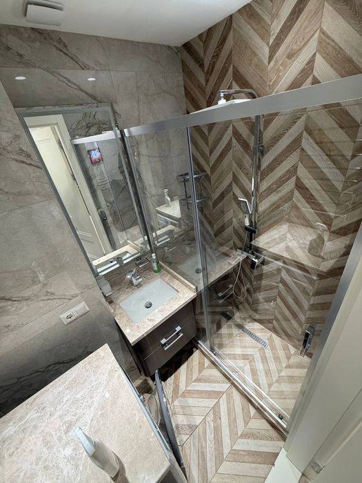 Bezmakler kvartira oilaga beriladi 320 y.e