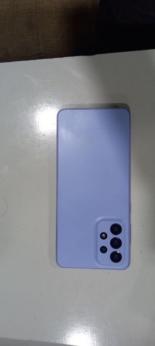 SAMSUNG A 33 kafolatlari bilan telefon ideal