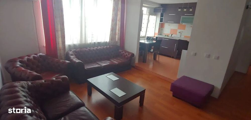 Apartament 3 camere Centru de inchiriat