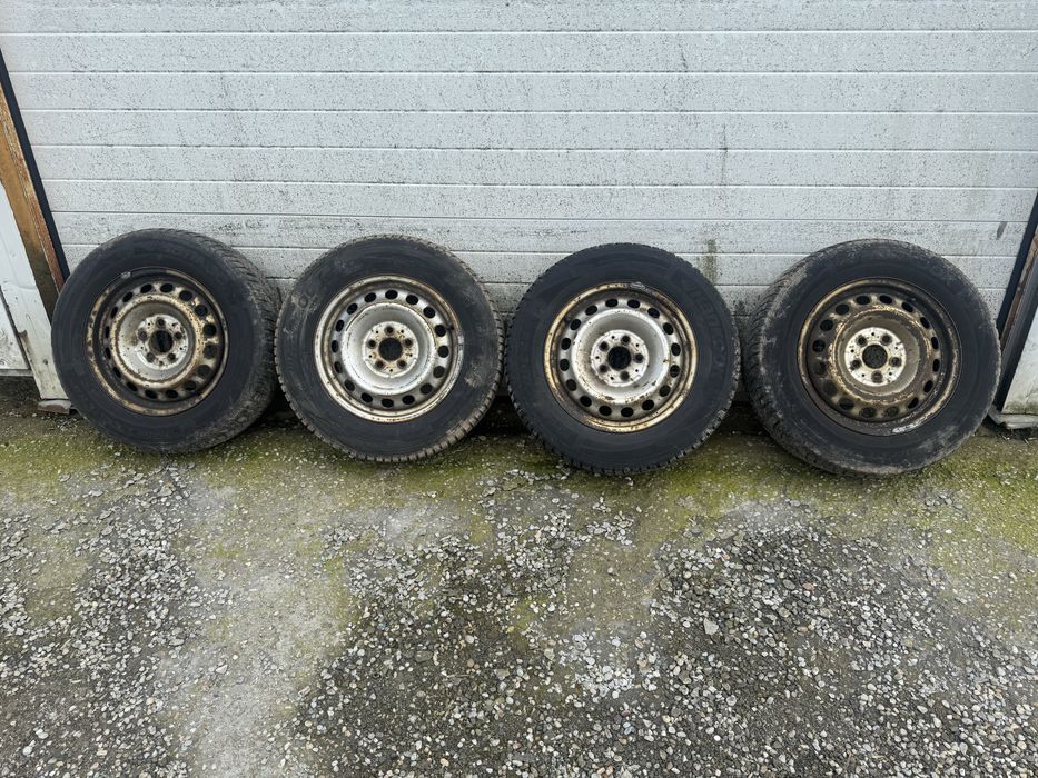 Jante cu anvelope 215/65/16 Hankook M+S iarna Mercedes Vito