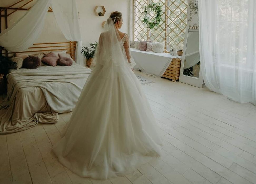 Rochie de mireasa S-M necununată