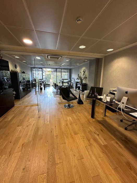 Дава се под наем Офис в Варна, Център - 83 кв.м за 1994.61 € - Снимка #4