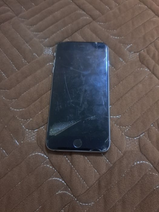 Samsung Galaxy A50 и iPhone 6 plus на запчасти