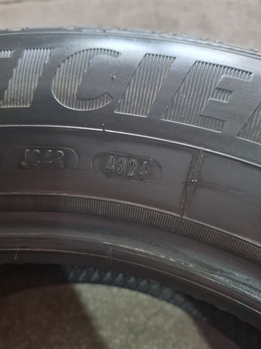 4 Летни гуми Goodyear 215/65/16 ДОТ24 7мм