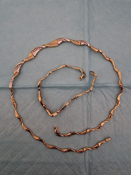 160 лв. за грам 14 к. златен комплект