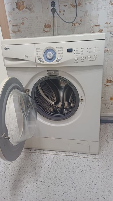 Продам стиральную машину