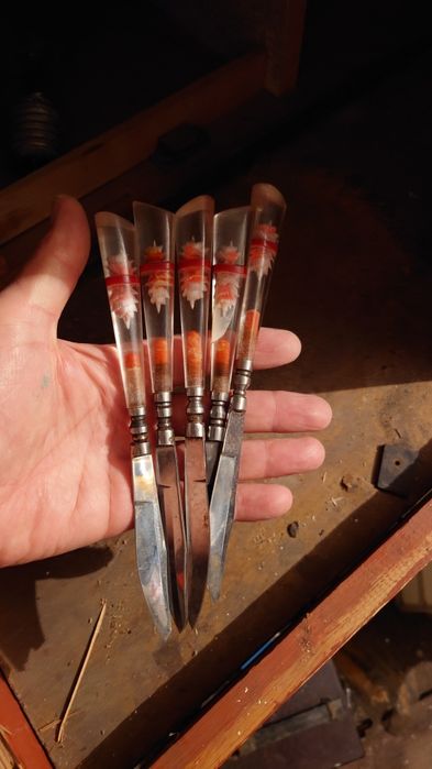 Cutite din inox foarte vechi