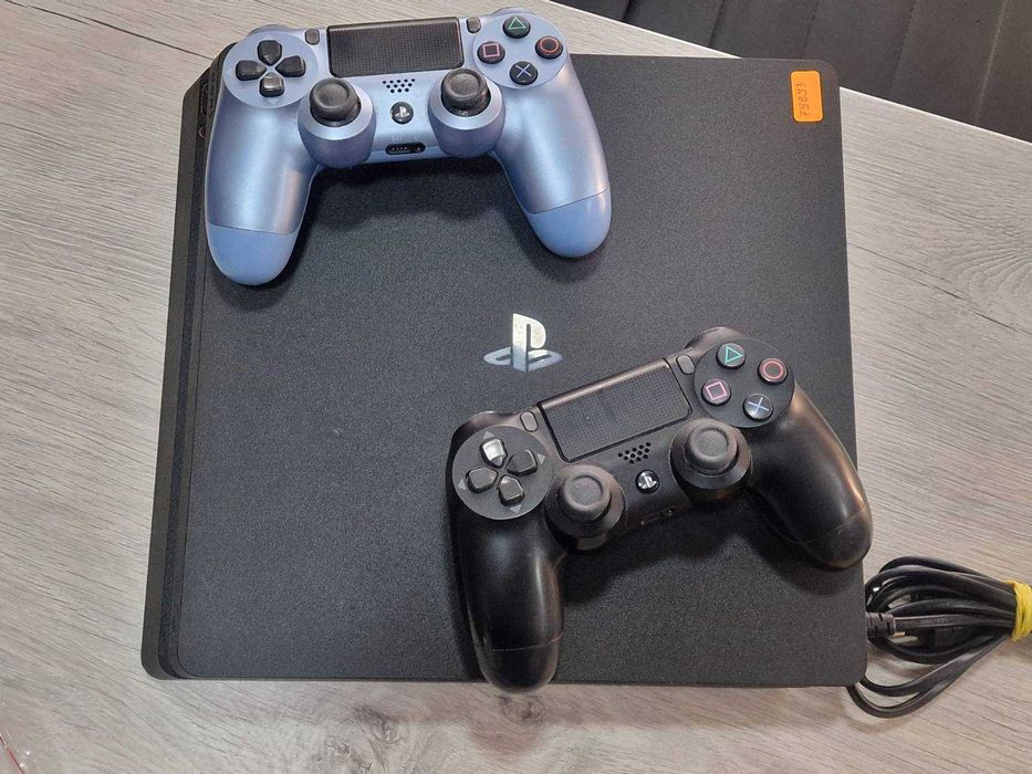 Sony PlayStation 4 Slim Jet Black 500GB (PS4 Slim 500GB)