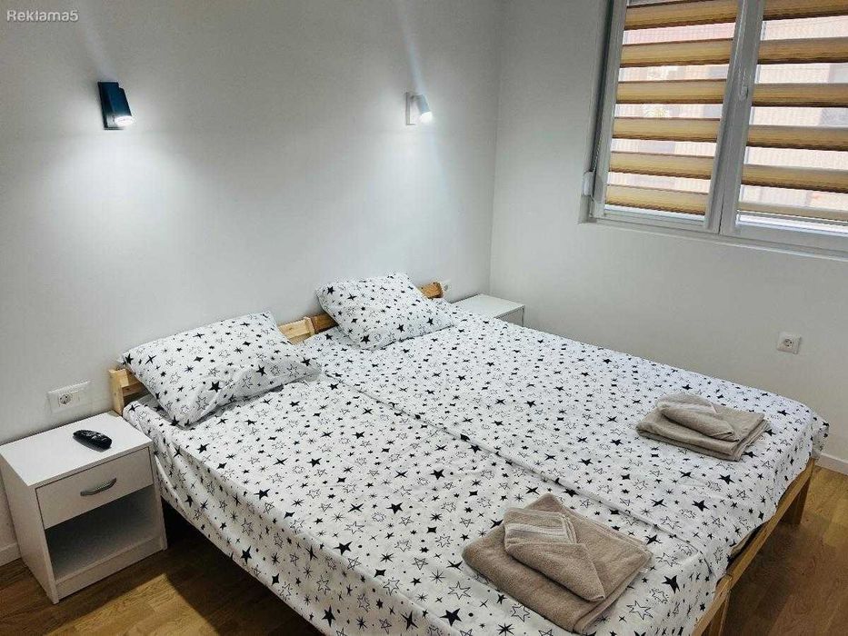 Дава се под наем Двустаен апартамент в Пловдив, Гагарин - 56 кв.м за 249.9 € - Снимка #2