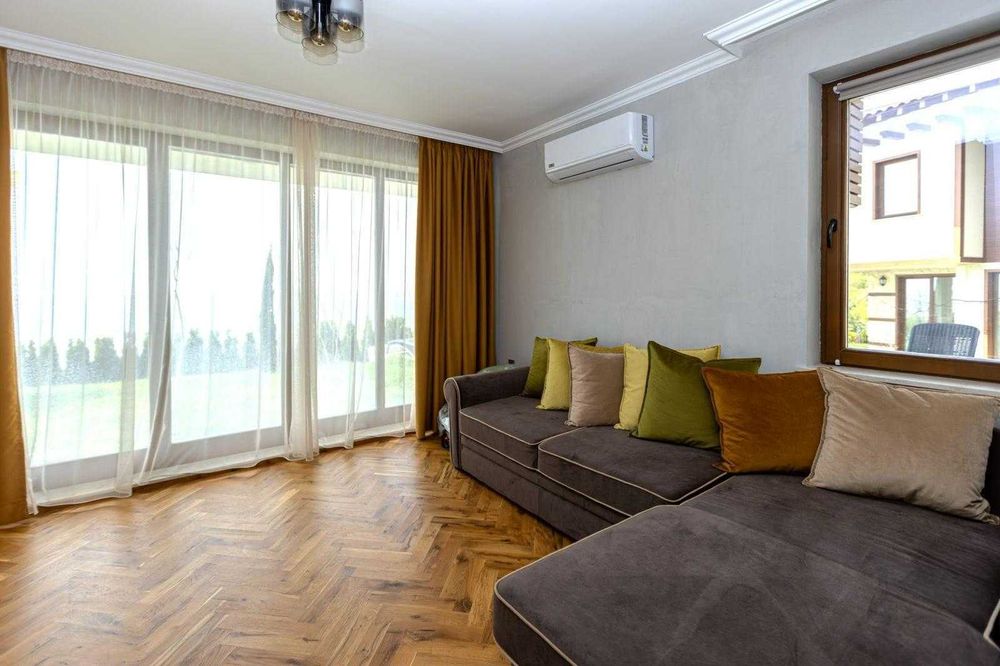 Продава се Къща в Свети Влас - 200 кв.м за 1339 €/кв.м - Снимка #10