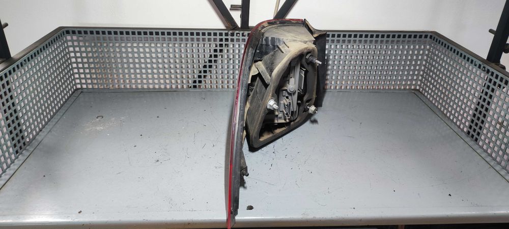 Stop dreapta spate volkswagen vw golf 6 break