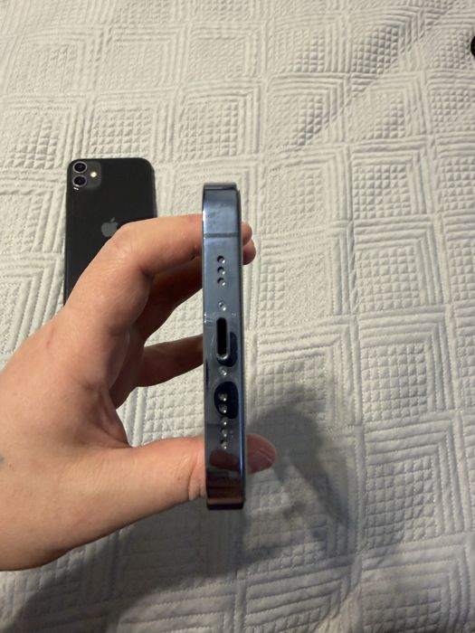 Продам iphone 13 pro & iphone 11