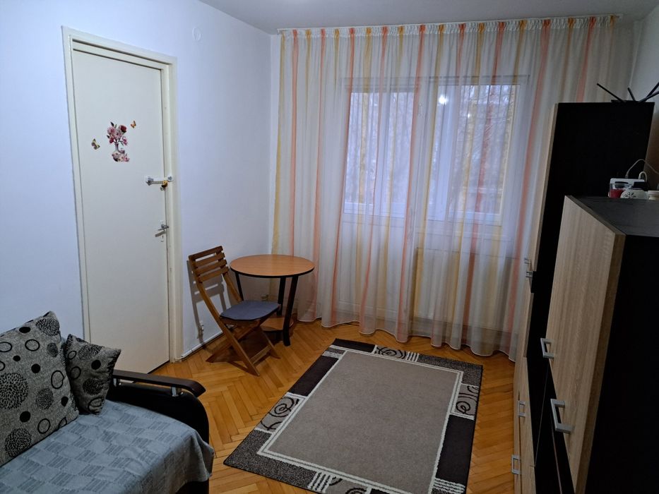 Apartament de inchiriat