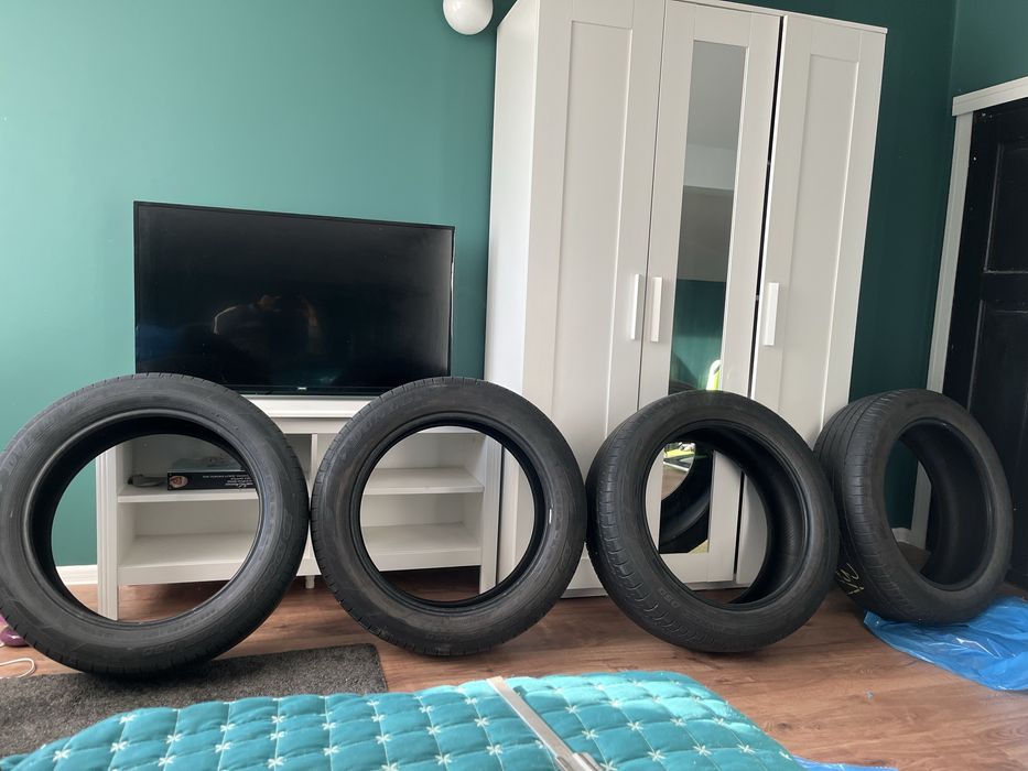 Летни гуми Dunlop 235/55 R20