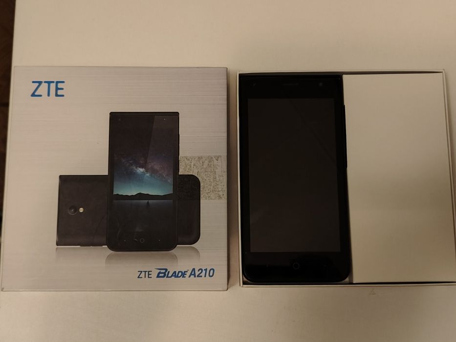 Смартфон ZTE Blade A210