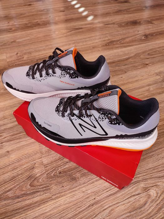 Маратонки New balance