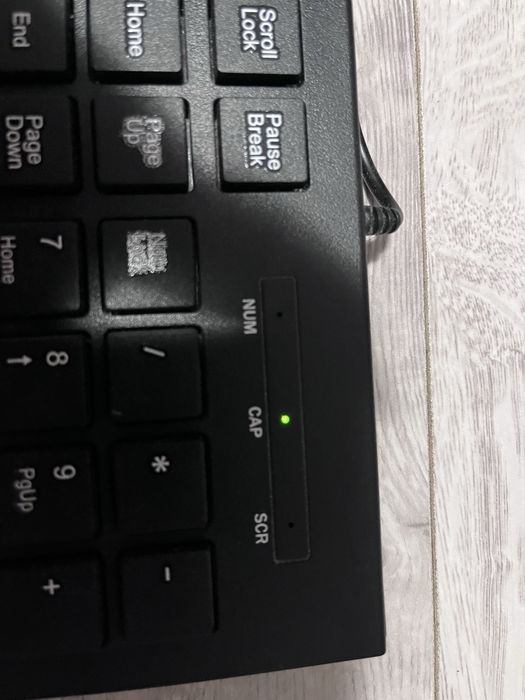 Monitor Super Slim AOC + tastatura HAMA cadou