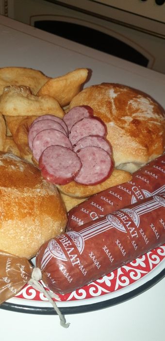 Қолдан жасалған колбаса